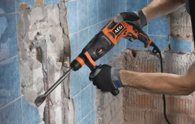 Tassellatore 800W AEG con mandrino KH 24IXE